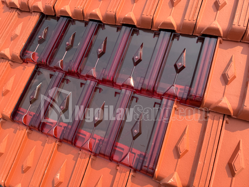 Ngói lấy sáng 22 viên/m màu đỏ
